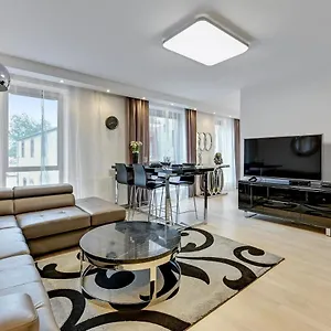 https://downtown-apartments-stara-winiarnia.gdanskhotel.org