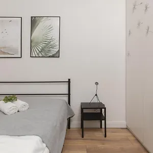 https://forum-wola-jana-kazimierza-apartment-by-renters.warsawhotelspoland.com